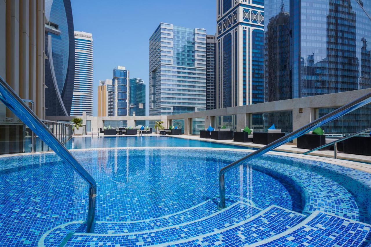 Wyndham Grand West Bay Hotel Doha
