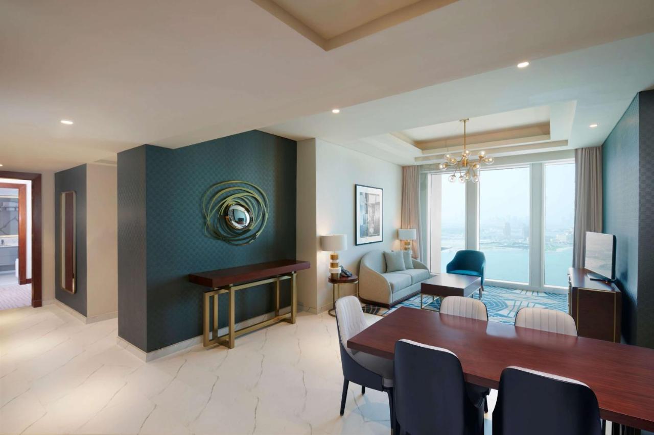 Wyndham Grand West Bay 5*