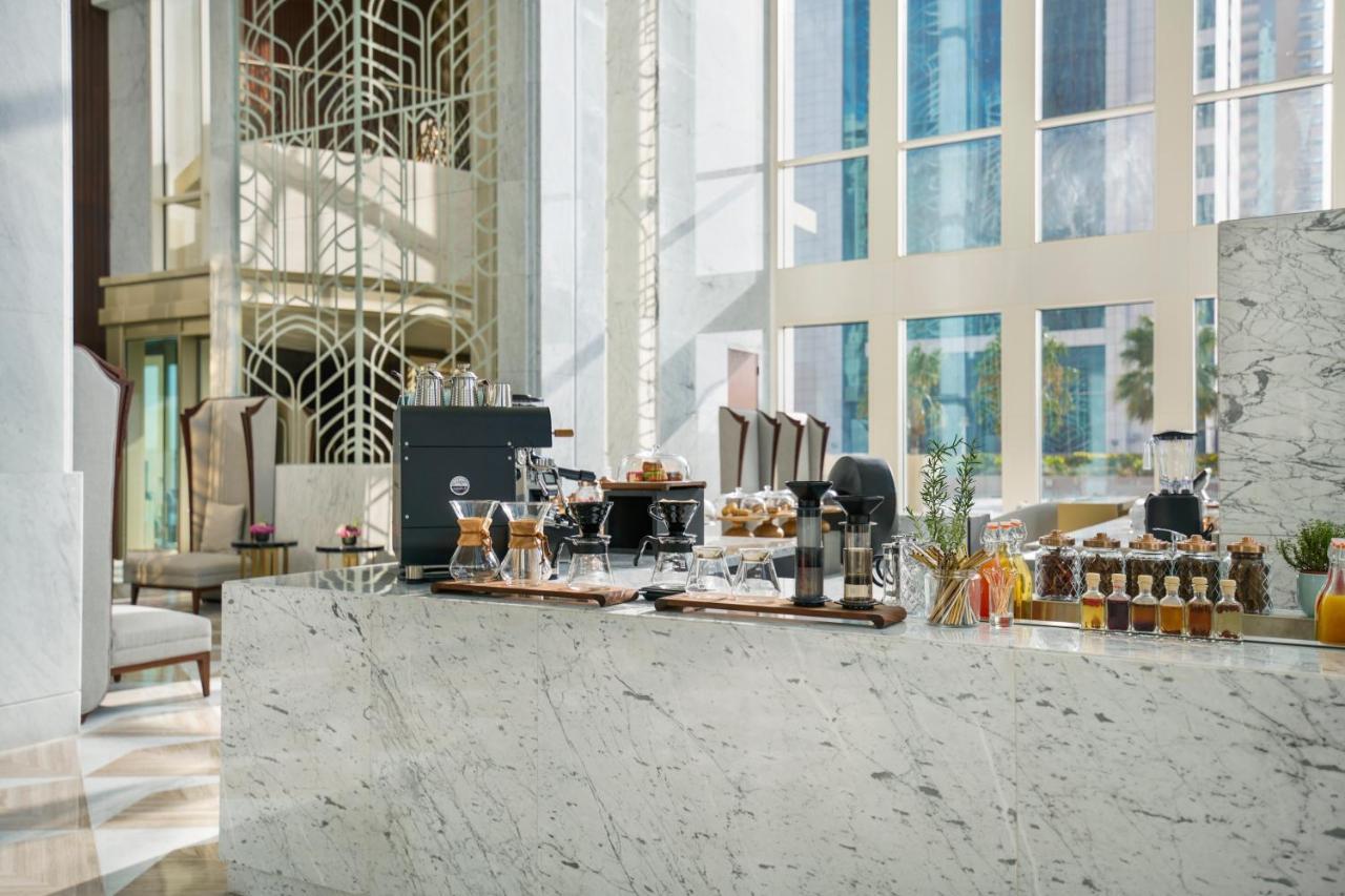 Hotel Wyndham Grand West Bay Doha