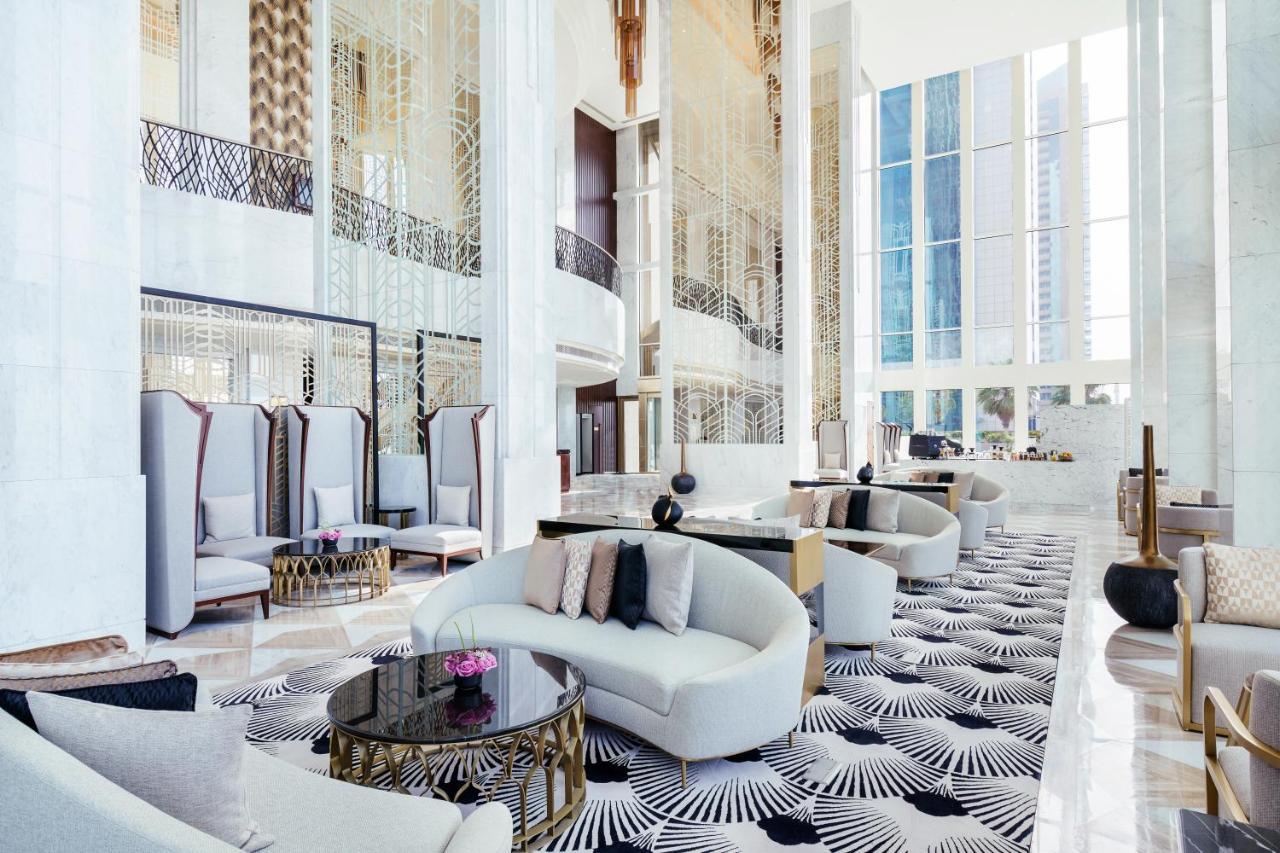 Wyndham Grand West Bay 5* Doha