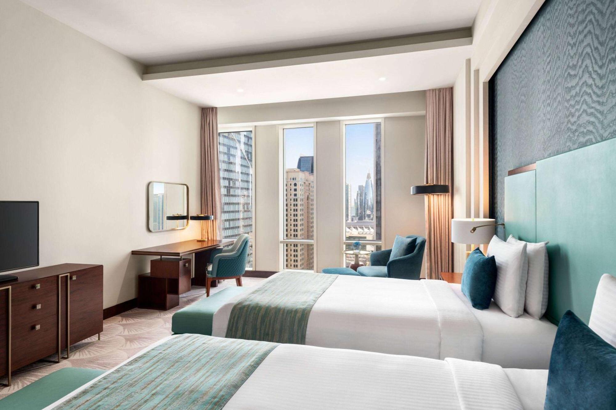 Hotel Wyndham Grand West Bay